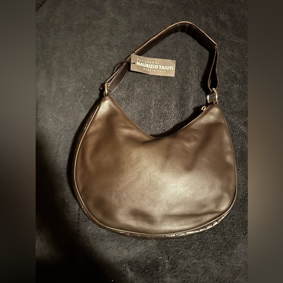 NWT Designed by- MAURIZIO TAIUTI
MADE IN ITALY - Picture 1 of 6